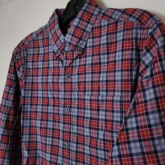 American Eagle Plaid Button Up Shirt - Picture 2 of 4